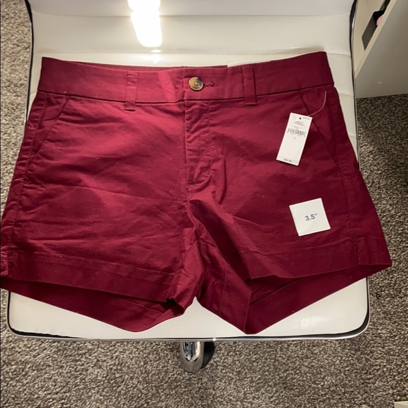 Burgundy Old Navy shorts - Picture 1 of 6